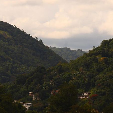 Sky Edge Homestay Kandy Dış mekan fotoğraf